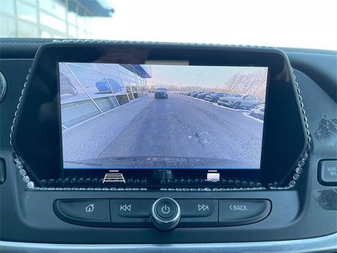 Used 2020 Chevrolet Blazer LT image 14