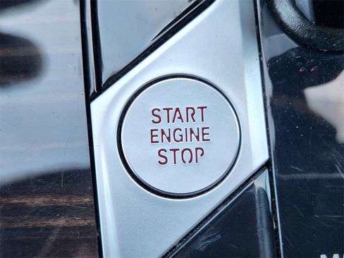 Used 2023 BMW X5 sDrive40i image 20