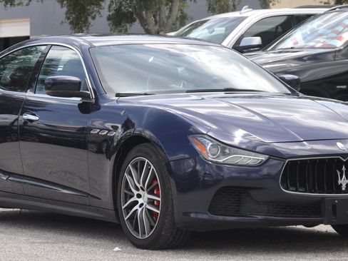 Used 2016 Maserati Ghibli S Q4 AWD/4WD image 4