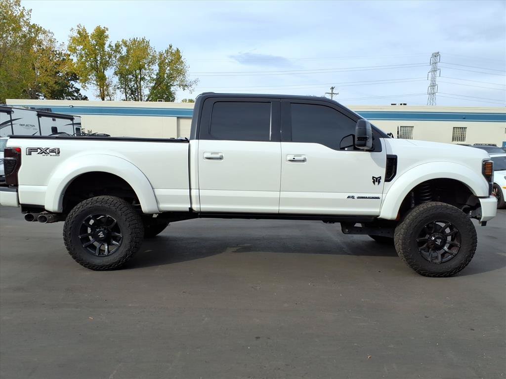 Used 2022 Ford F250 Lariat w/ Black Appearance Package AWD/4WD image 6