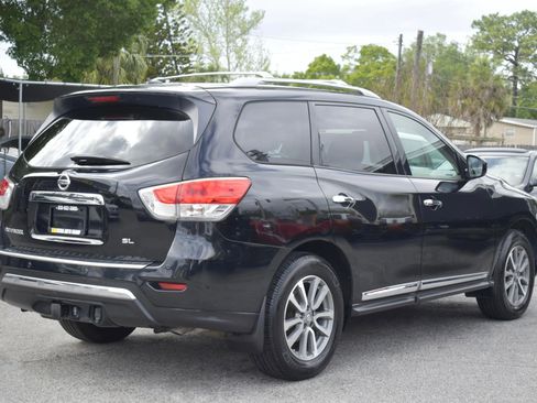 Used 2013 Nissan Pathfinder SL image 8