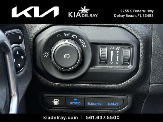 Used 2021 Jeep Wrangler Unlimited Sahara w/ Safety Group AWD/4WD image 28