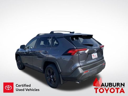 Certified 2025 Toyota RAV4 LE AWD/4WD image 5
