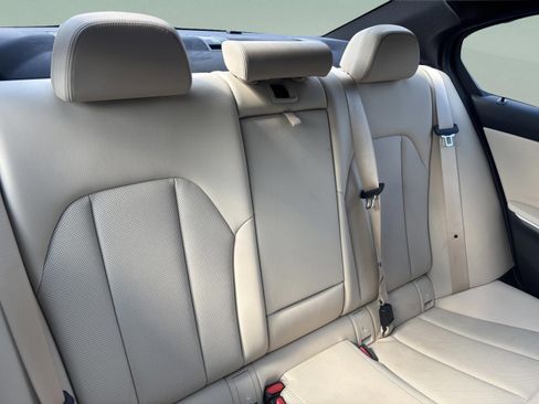 Used 2022 BMW 330i Sedan image 25