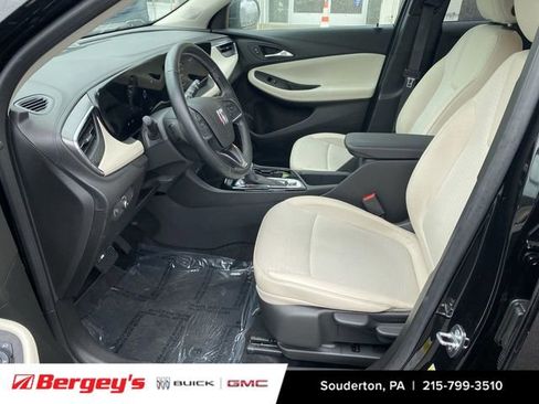 Certified 2024 Buick Encore GX Preferred FWD image 23