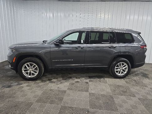 Used 2022 Jeep Grand Cherokee L Laredo w/ Luxury Tech Group I AWD/4WD image 5