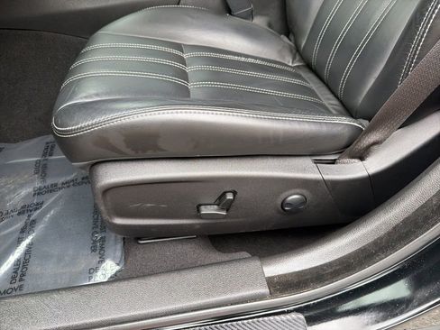 Used 2023 Chrysler 300 S w/ Safetytec Plus Group image 20