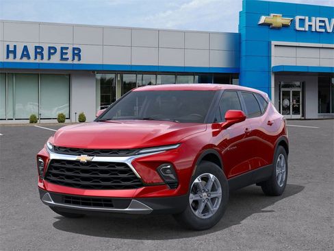 New 2026 Chevrolet Blazer LT w/ LPO, Floor Liner Package image 6