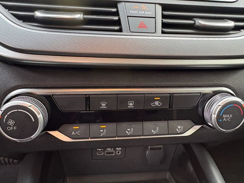 Used 2023 Nissan Altima 2.5 SR image 4