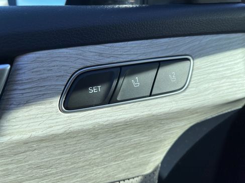 Used 2023 Hyundai Palisade Calligraphy AWD/4WD image 28