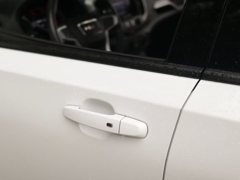 Used 2019 GMC Terrain SLT w/ Preferred Package AWD/4WD image 37
