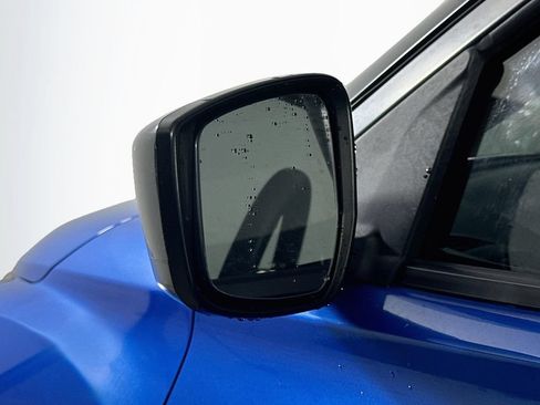 Used 2022 Nissan Kicks SV FWD image 35