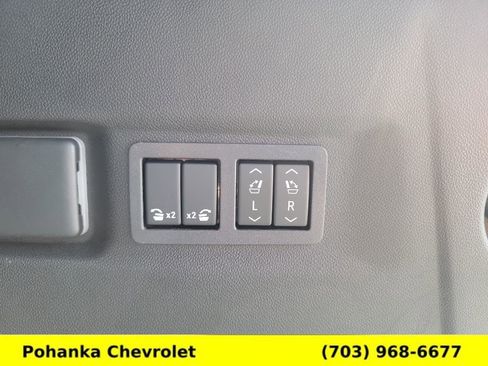 New 2025 Chevrolet Suburban High Country image 31