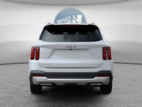 New 2026 Kia Sorento EX image 13