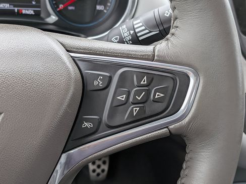 Used 2016 Chevrolet Malibu LT w/ Leather Package FWD image 23