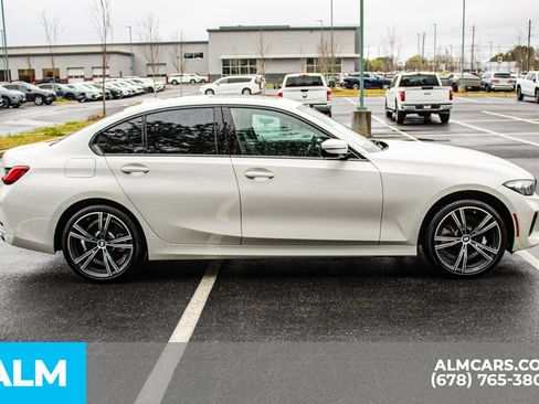 Used 2023 BMW 330i xDrive Sedan w/ Premium Package AWD/4WD image 8