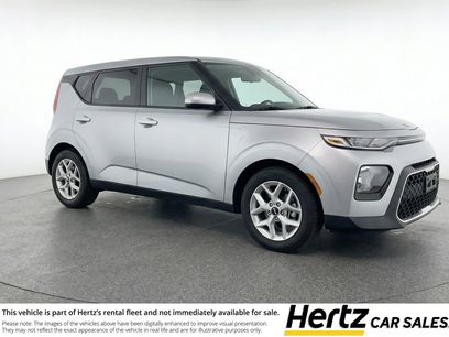 Used 2025 Kia Soul LX w/ LX Technology Package
