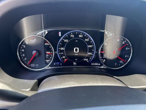 Used 2021 GMC Acadia AT4 w/ Technology Package AWD/4WD image 12