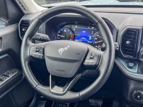 Used 2023 Ford Bronco Sport Badlands image 14