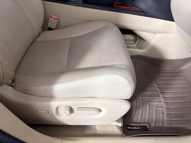 Used 2012 Lexus RX 350 FWD w/ Premium Pkg image 34