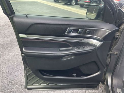 Used 2016 Ford Explorer Sport w/ Equipment Group 401A image 18