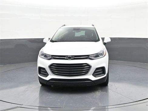 Used 2021 Chevrolet Trax LT w/ Sport Edition image 26
