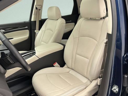 Used 2023 Buick Enclave Essence w/ Experience Buick Package AWD/4WD image 13