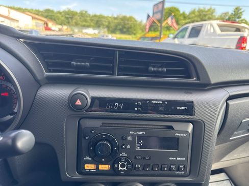 Used 2012 Scion tC FWD image 23