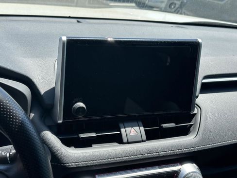 Used 2024 Toyota RAV4 XLE w/ Convenience Package image 11