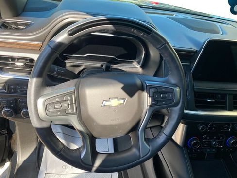 Used 2023 Chevrolet Tahoe Premier w/ Advanced Technology Package AWD/4WD image 13