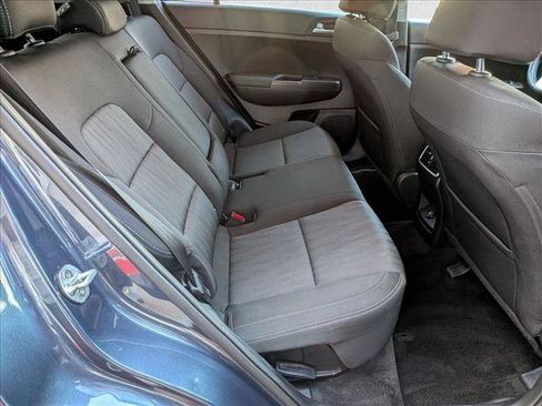 Used 2021 Kia Sportage LX FWD image 18