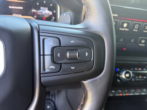 Used 2025 GMC Sierra 1500 AT4 w/ AT4 Premium Package AWD/4WD image 31