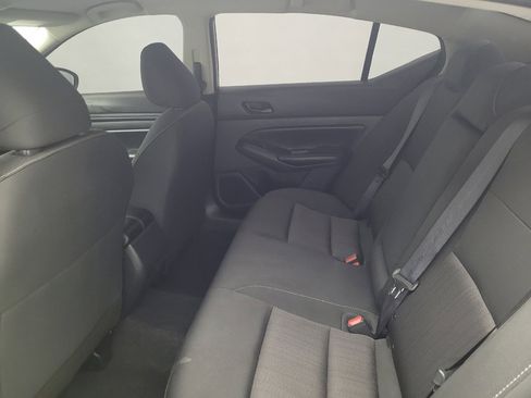 Used 2024 Nissan Altima 2.5 S FWD image 18