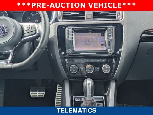 Used 2017 Volkswagen Jetta GLI FWD image 18