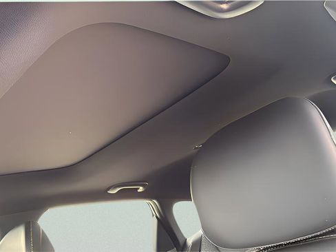 New 2025 Kia K4 GT-Line Turbo w/ GT-Line Sunroof Package FWD image 25