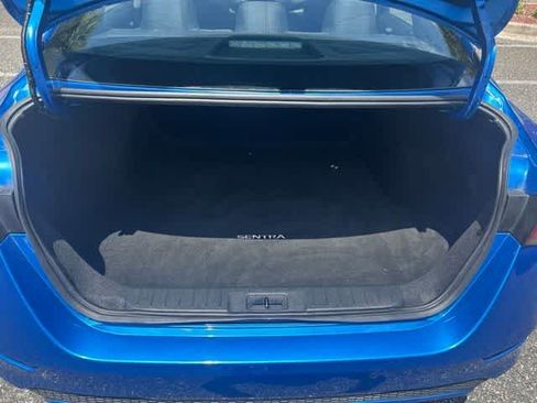 Used 2024 Nissan Sentra SV FWD image 12