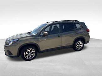 Used 2023 Subaru Forester Premium AWD/4WD video 2