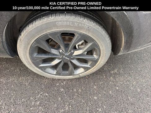 Used 2023 Kia Sorento SX image 16