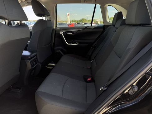 Used 2024 Toyota RAV4 XLE image 27