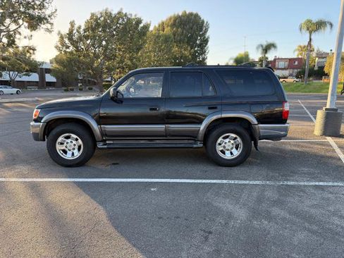 Used 1997 Toyota 4Runner Limited RWD image 2