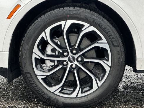 New 2026 Lincoln Nautilus Reserve image 24