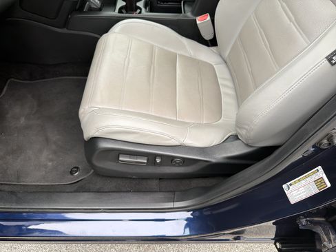 Used 2017 Honda CR-V EX-L image 19