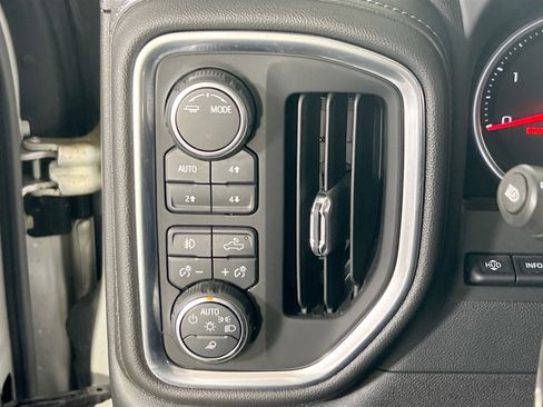 Used 2022 Chevrolet Silverado 2500 High Country w/ Z71 Off-Road Package AWD/4WD image 10