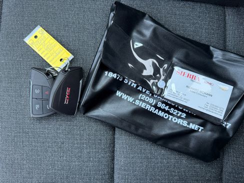 Used 2025 GMC Terrain Elevation w/ Technology Package II image 24