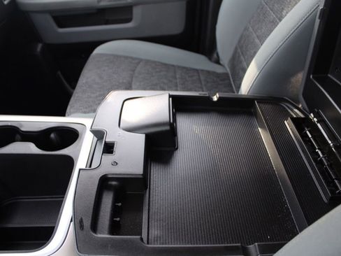 Used 2019 RAM 1500 Big Horn image 39