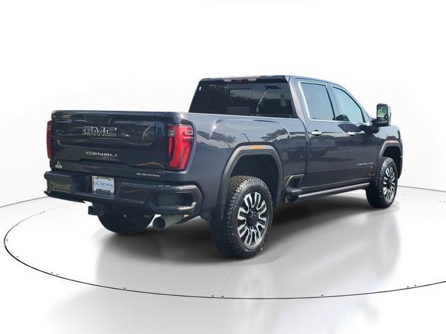 Used 2024 GMC Sierra 2500 Denali Ultimate w/ Max Trailering Package AWD/4WD image 4