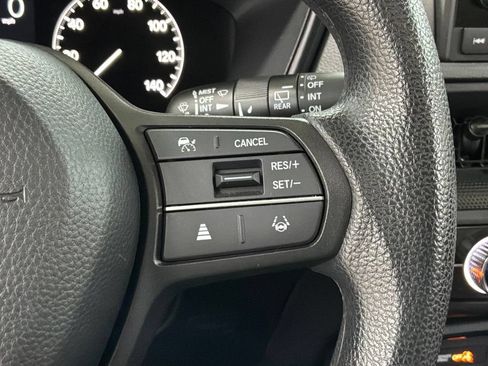 Used 2025 Honda CR-V EX image 10