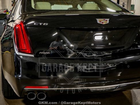 Used 2018 Cadillac CT6 Platinum AWD/4WD image 46
