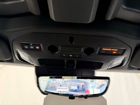 Used 2025 GMC Hummer EV 3X image 42