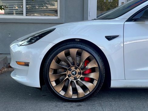 Used 2022 Tesla Model 3 Performance AWD/4WD image 21